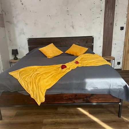 Apartmany V Podzamci V Blizkosti Zamku Блатна Экстерьер фото